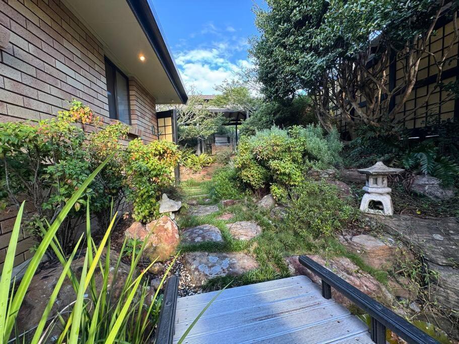 Holiday home Tranquil Japanese-gardens Retreat *